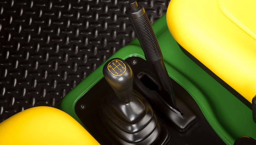 A close up of the heavy-duty 5-speed syncromesh transmission on the 2020A ProGator™ Heavy Duty Utility Vehicle